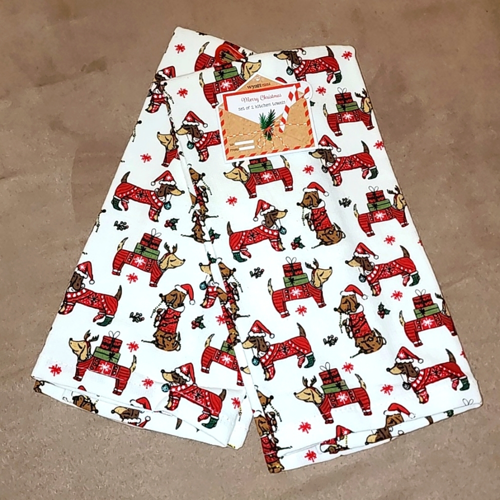 🎅 Wyatt Home Dachshund Holiday Kitchen Towel Set